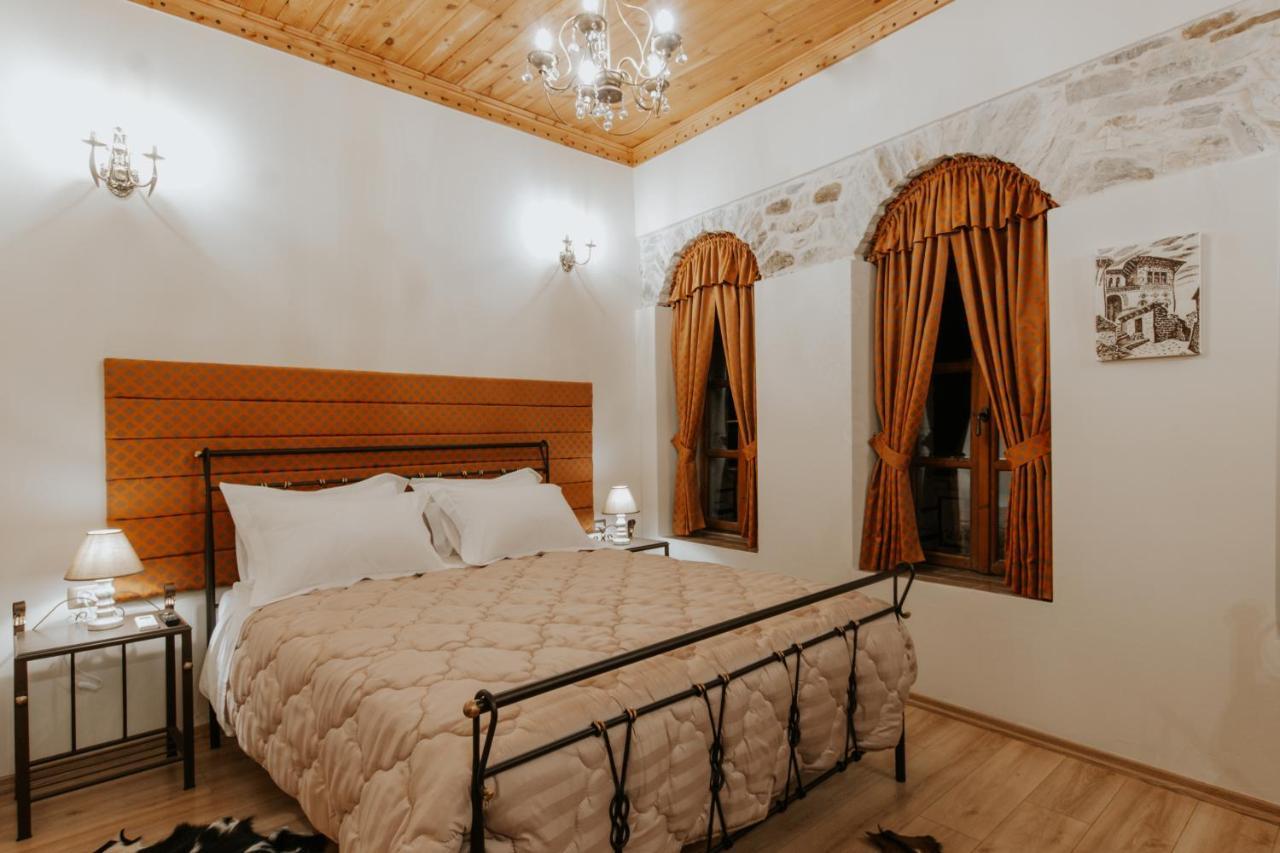 Hotel Ss Kekezi Gjirokastër Exteriör bild